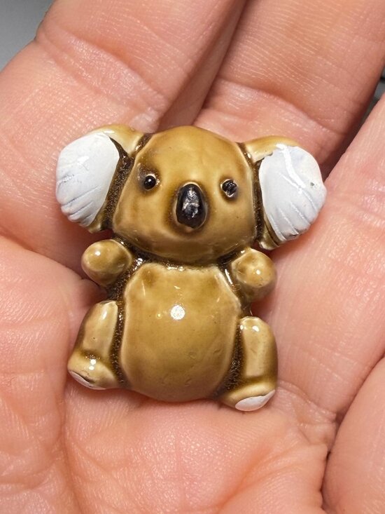 Jewelry - Vintage Handmade Koala Bear Brooch Painted Ceramic Resin 3D 1.25”